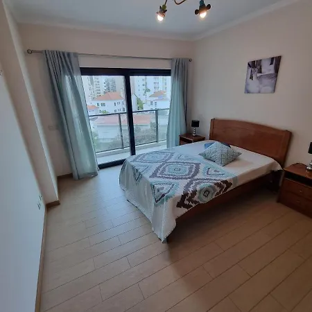 Rocha Prime, Condominio Na Praia E Estacionamento Apartment *