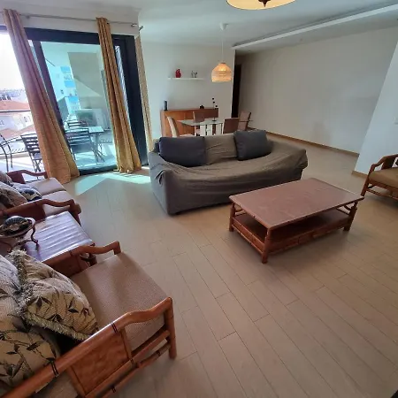 Rocha Prime, Condominio Na Praia E Estacionamento Apartment *