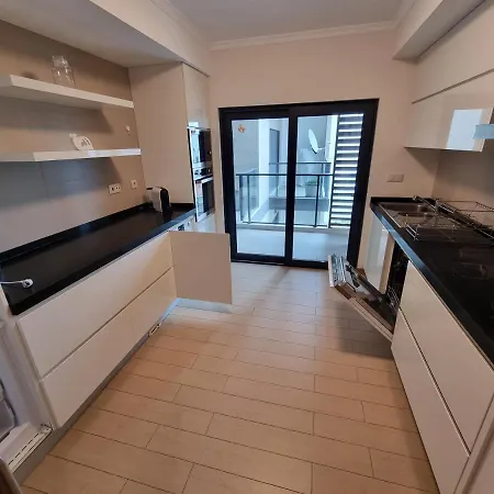 Rocha Prime, Condominio Na Praia E Estacionamento